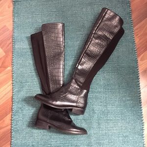 Michael Kors Black Leather Snakeskin Style Boots